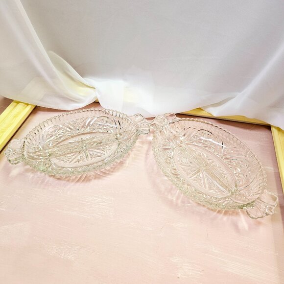 Stars & Bars, aka 1000 Lines 2pc Clear Glass Divided Relish/Serving Dishes - Picture 2 of 8